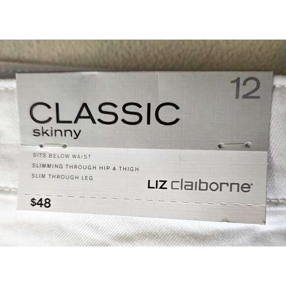 Liz Claiborne Classic Skinny Jeans Women's Size 12 Mid Rise White Denim - Picture 6 of 7